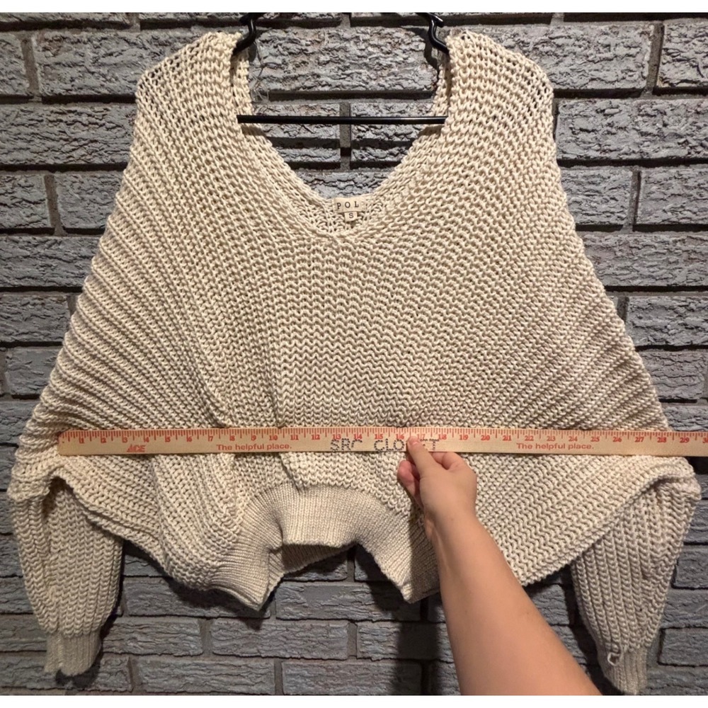 POL Cream Chunky Knit V-Neck Dolman Sleeve Cropped Sweater UD518 Small - Picture 3 of 6